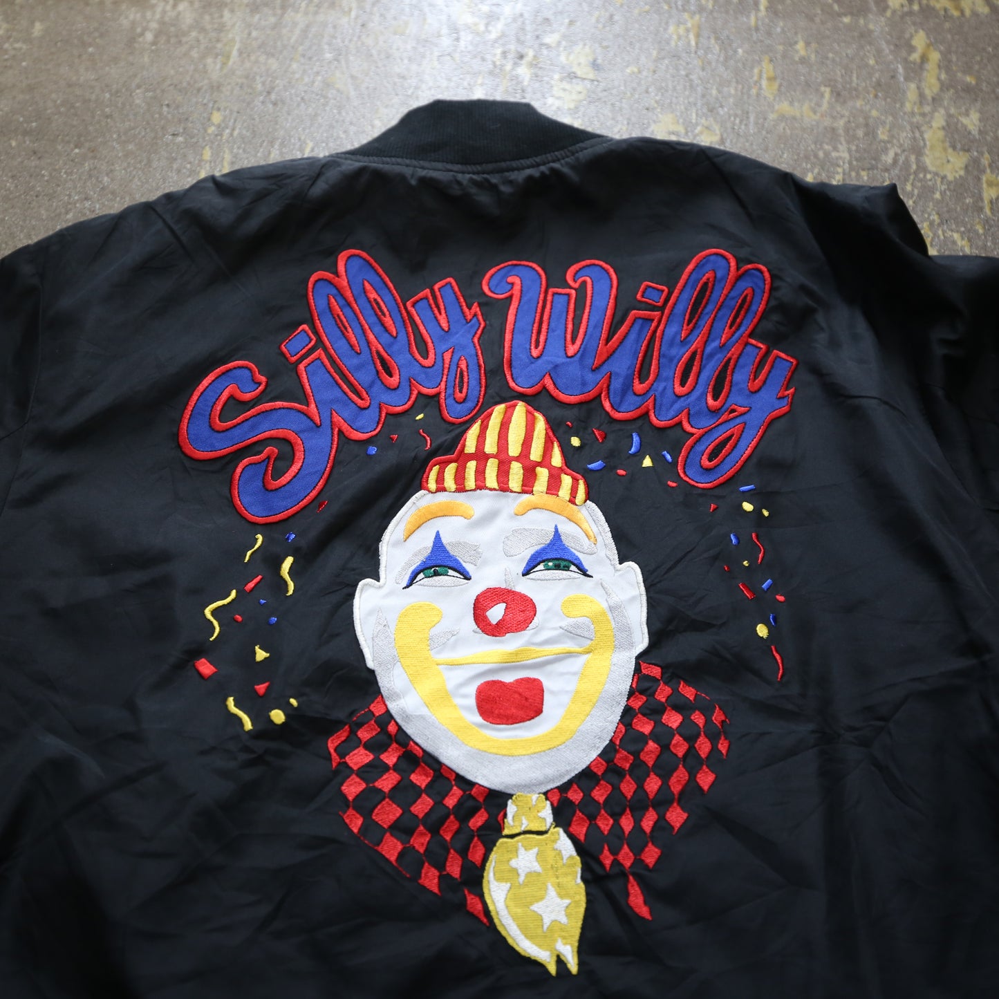 ladies’アウター ナイロンジャケット リバーシブル Silly Willy ピエロ刺繍 タグなし