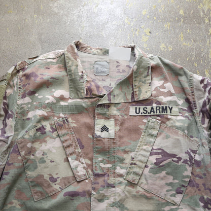 men’sアウター　ミリタリージャケット　U .S .ARMY　USサイズ Large−Long