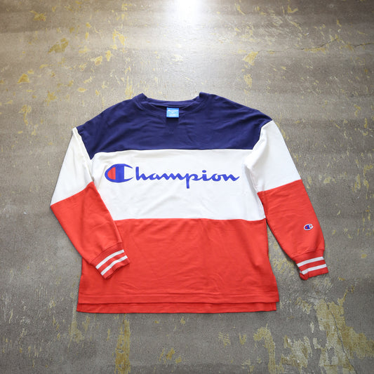 ladies’スウェット　クルーネックスウェット　champion /チャンピオン